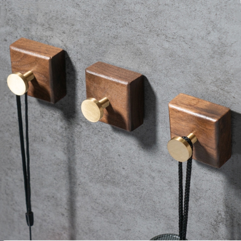 2/1pcs Walnut Wood Brass Hook  - Interior Design Product ulasan dan harga